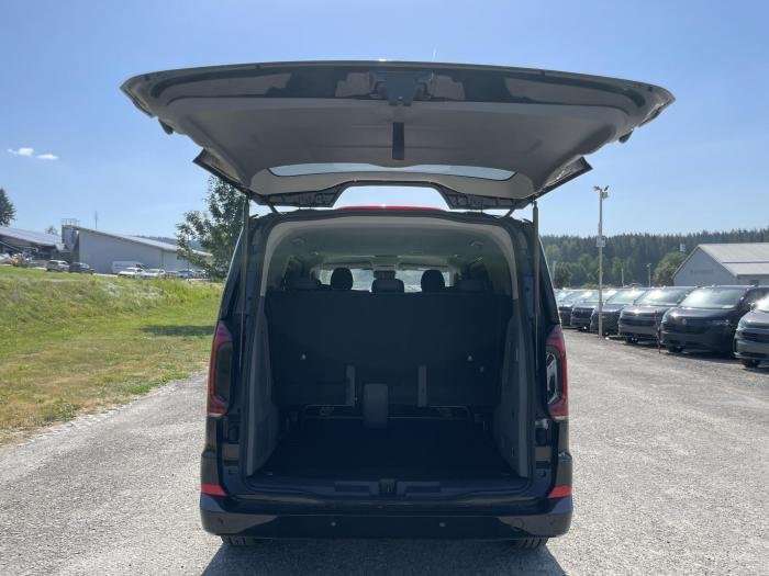Fahrzeugbild eines Volkswagen Caravelle
