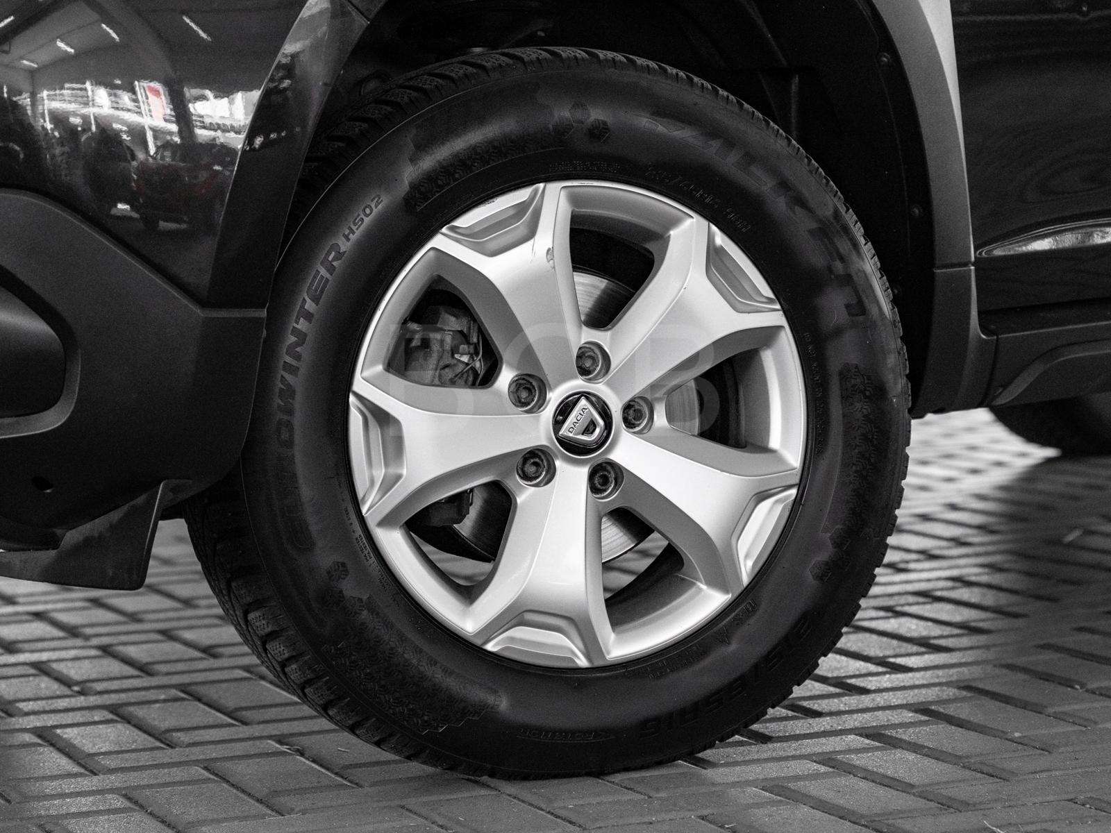 Fahrzeugbild eines Dacia Duster