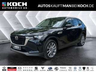 Schräge Frontansicht auf einen Mazda CX-60 , freigestellt