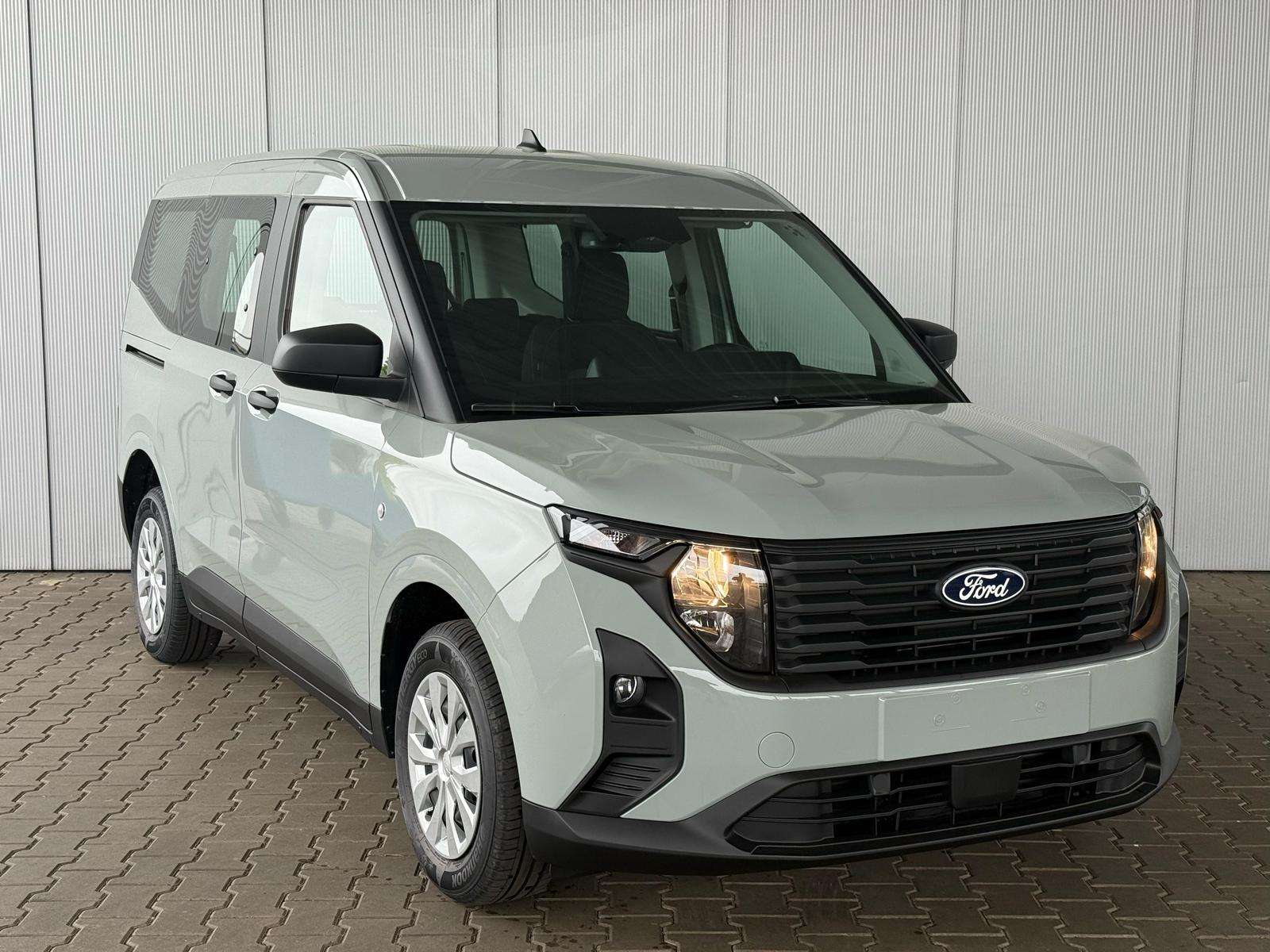 Fahrzeugbild eines Ford Tourneo Courier