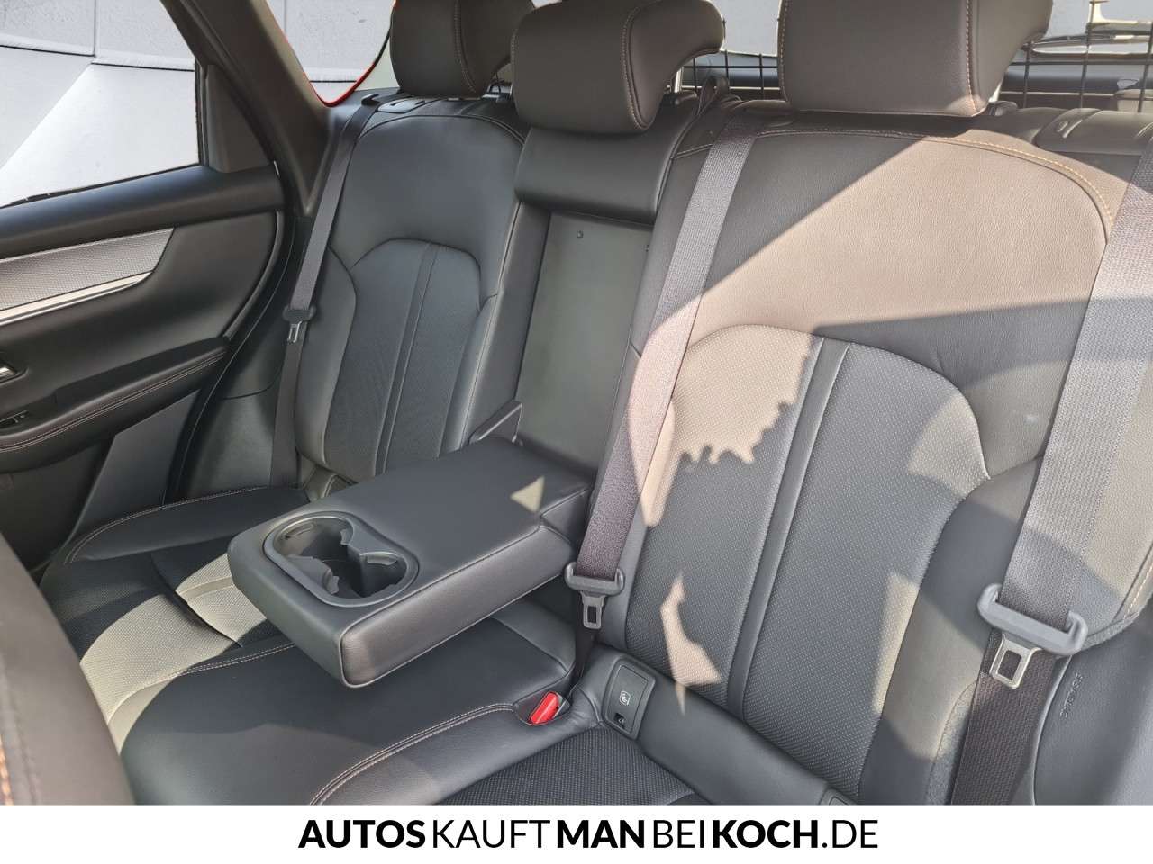 Fahrzeugbild eines Mazda CX-60
