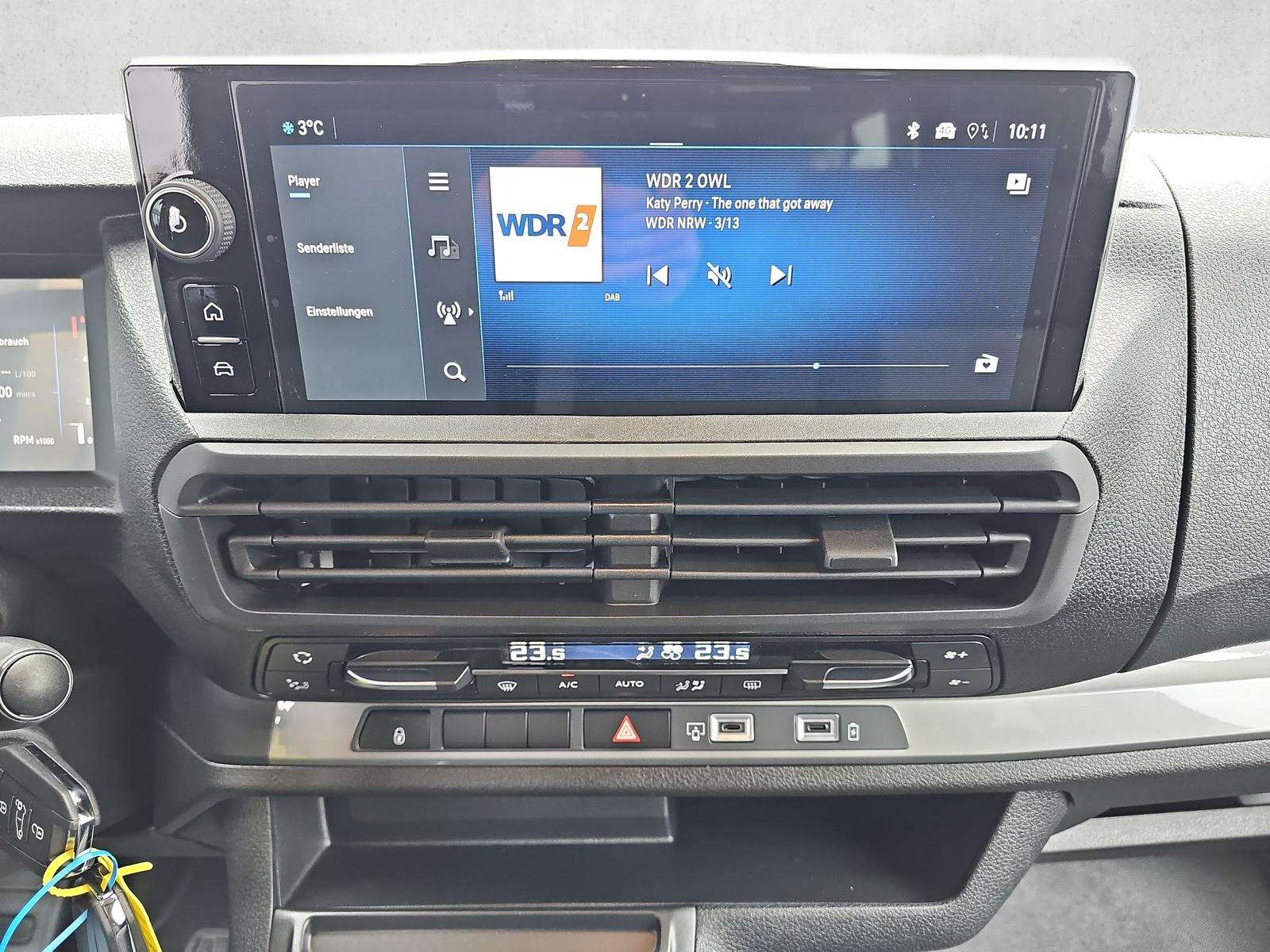 Fahrzeugbild eines Opel Vivaro