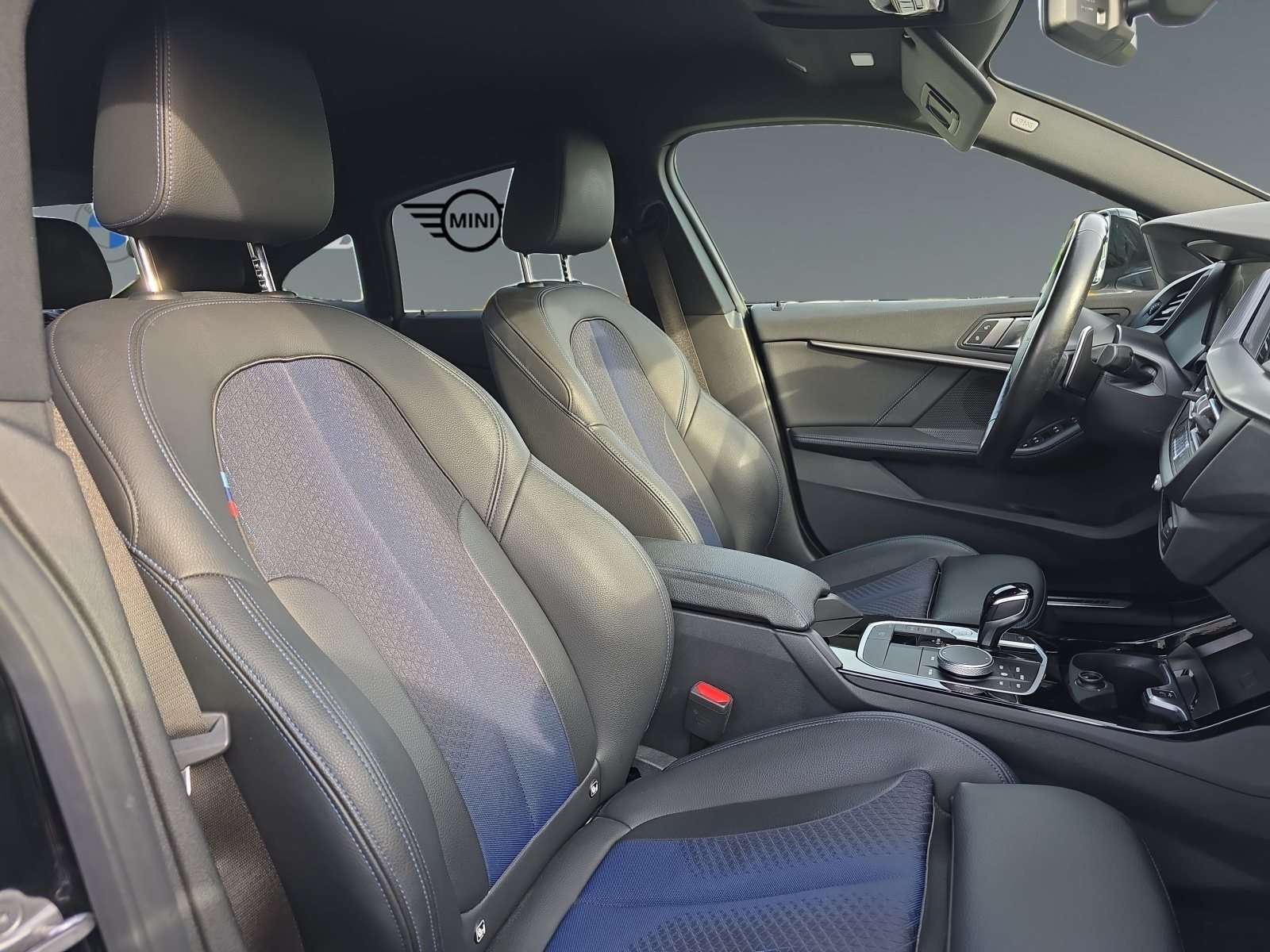 Fahrzeugbild eines BMW 2er-Reihe