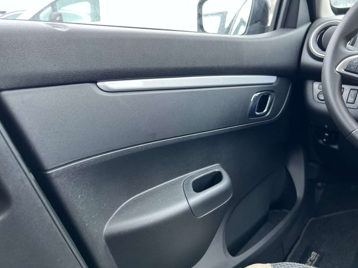 Fahrzeugbild eines Dacia Spring