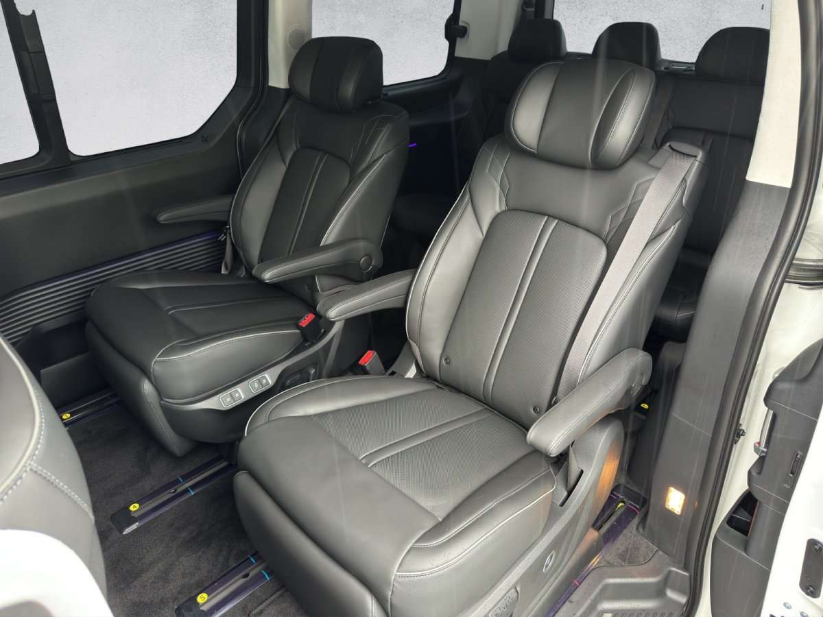 Fahrzeugbild eines Hyundai Staria