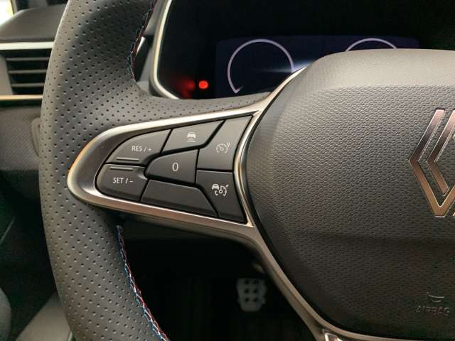 Fahrzeugbild eines Renault Clio