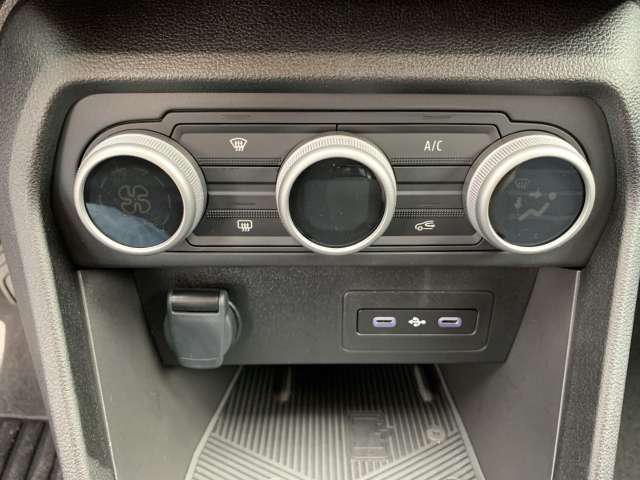 Fahrzeugbild eines Dacia Sandero