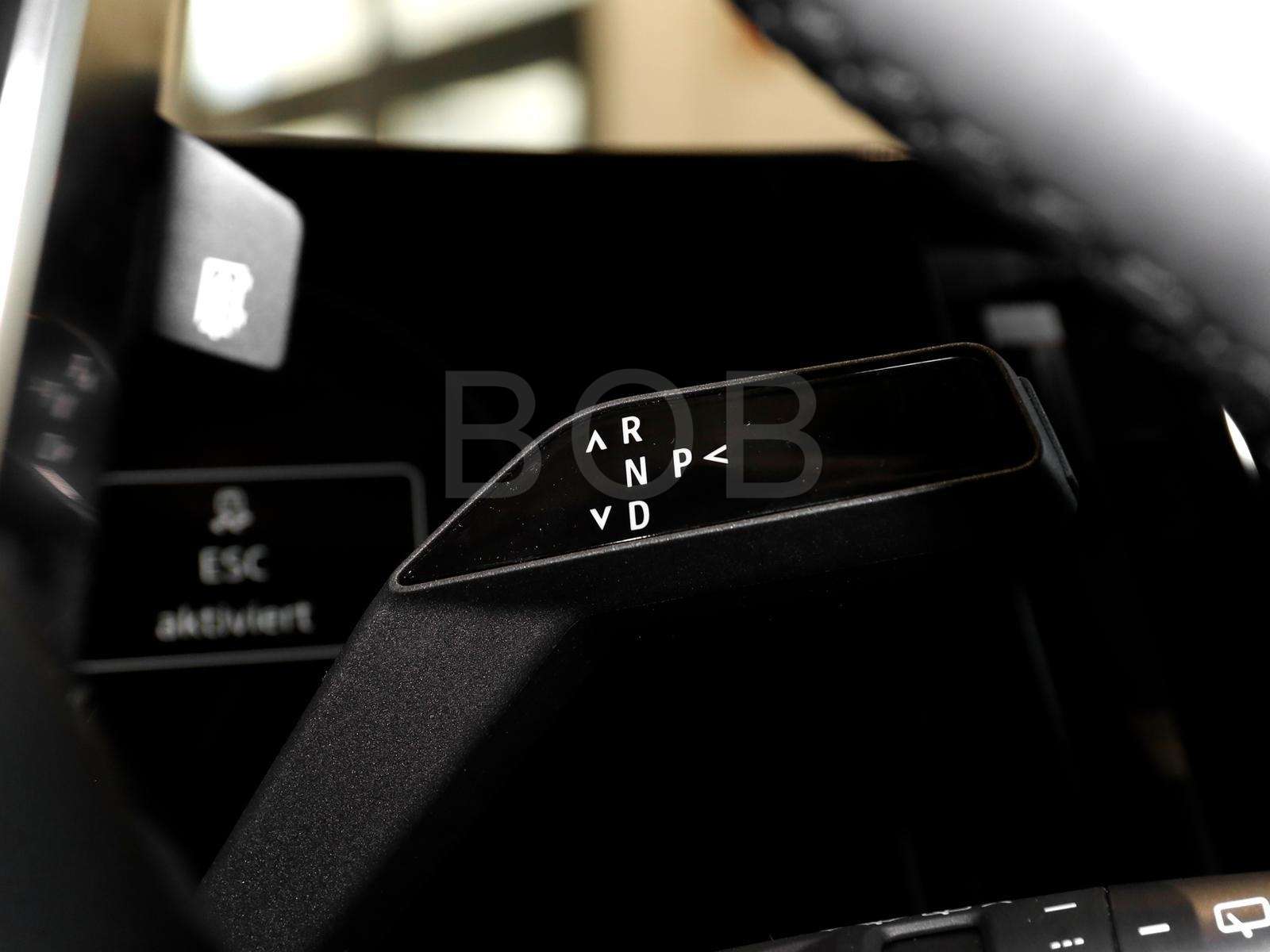 Fahrzeugbild eines Renault Megane E-TECH