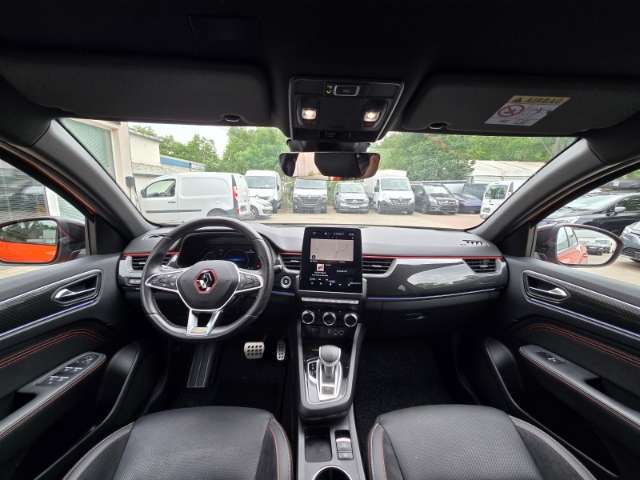 Fahrzeugbild eines Renault Arkana