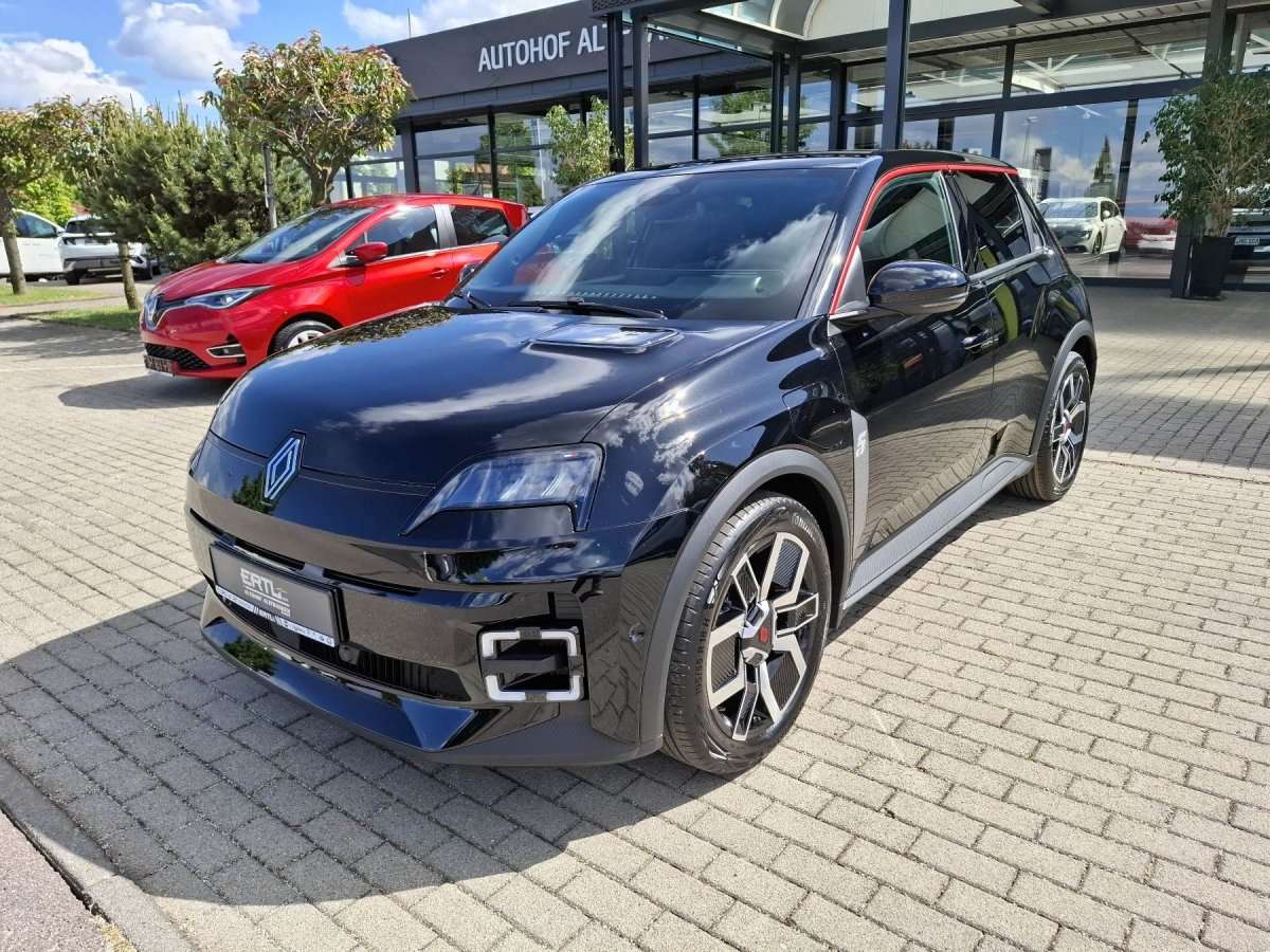 Fahrzeugbild eines Renault 5 E-TECH