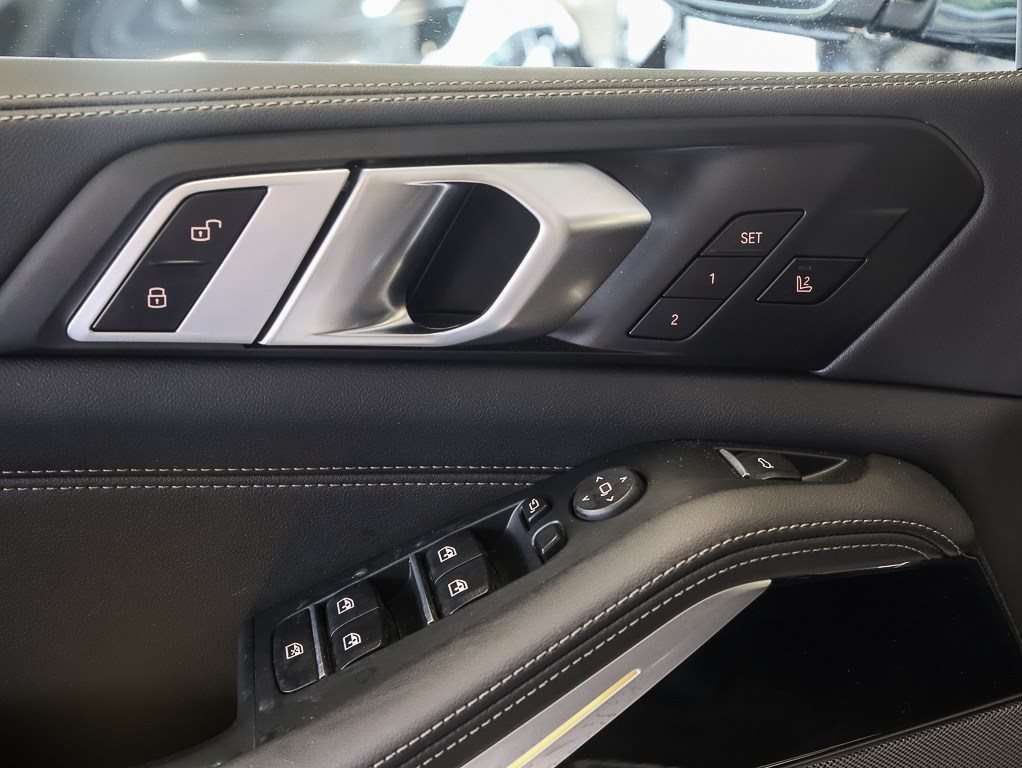 Fahrzeugbild eines BMW X5