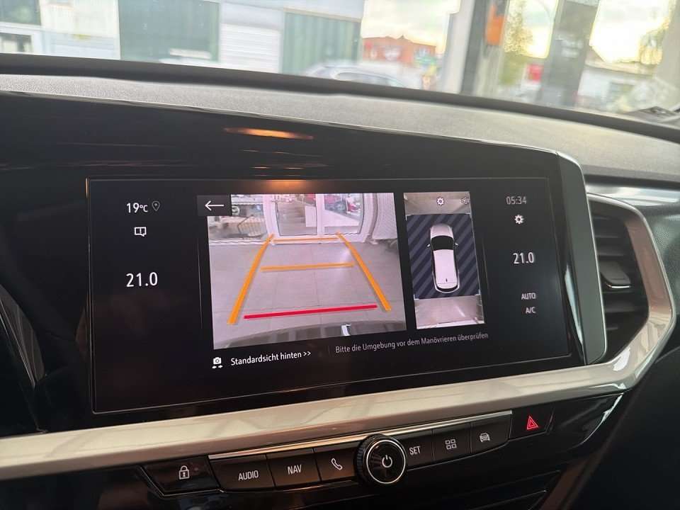 Fahrzeugbild eines Opel Grandland X