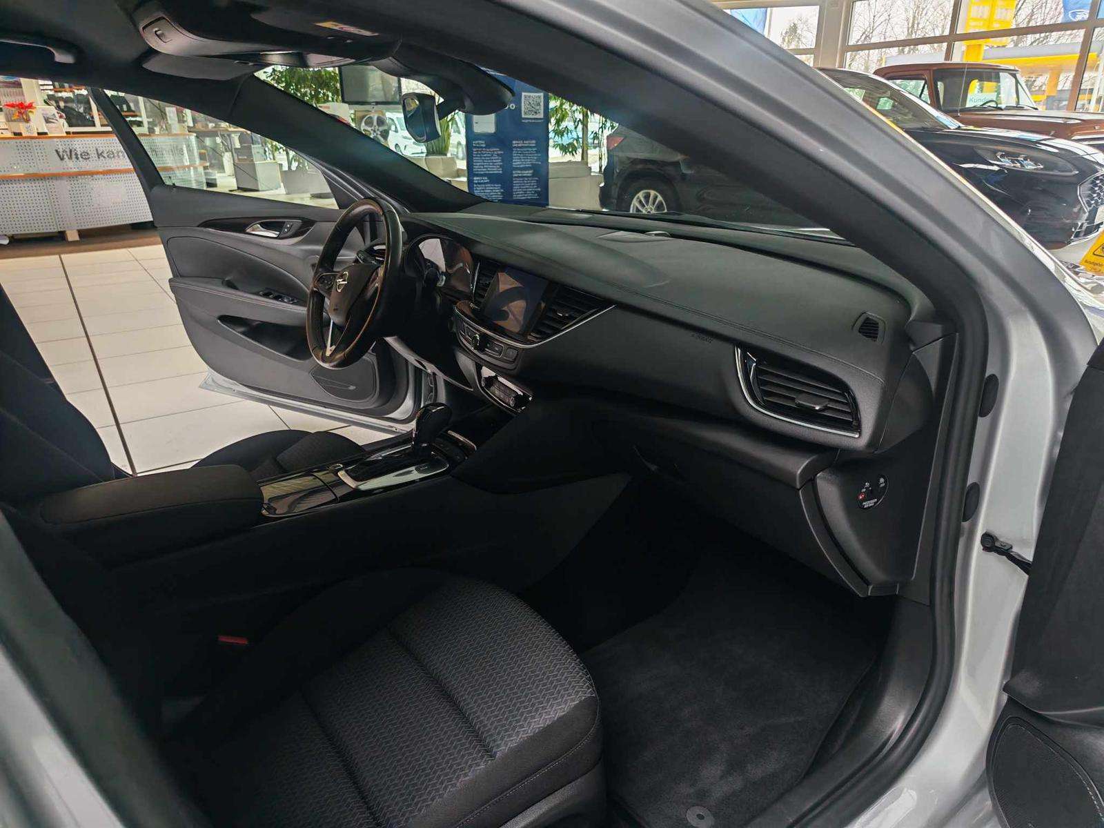 Fahrzeugbild eines Opel Insignia