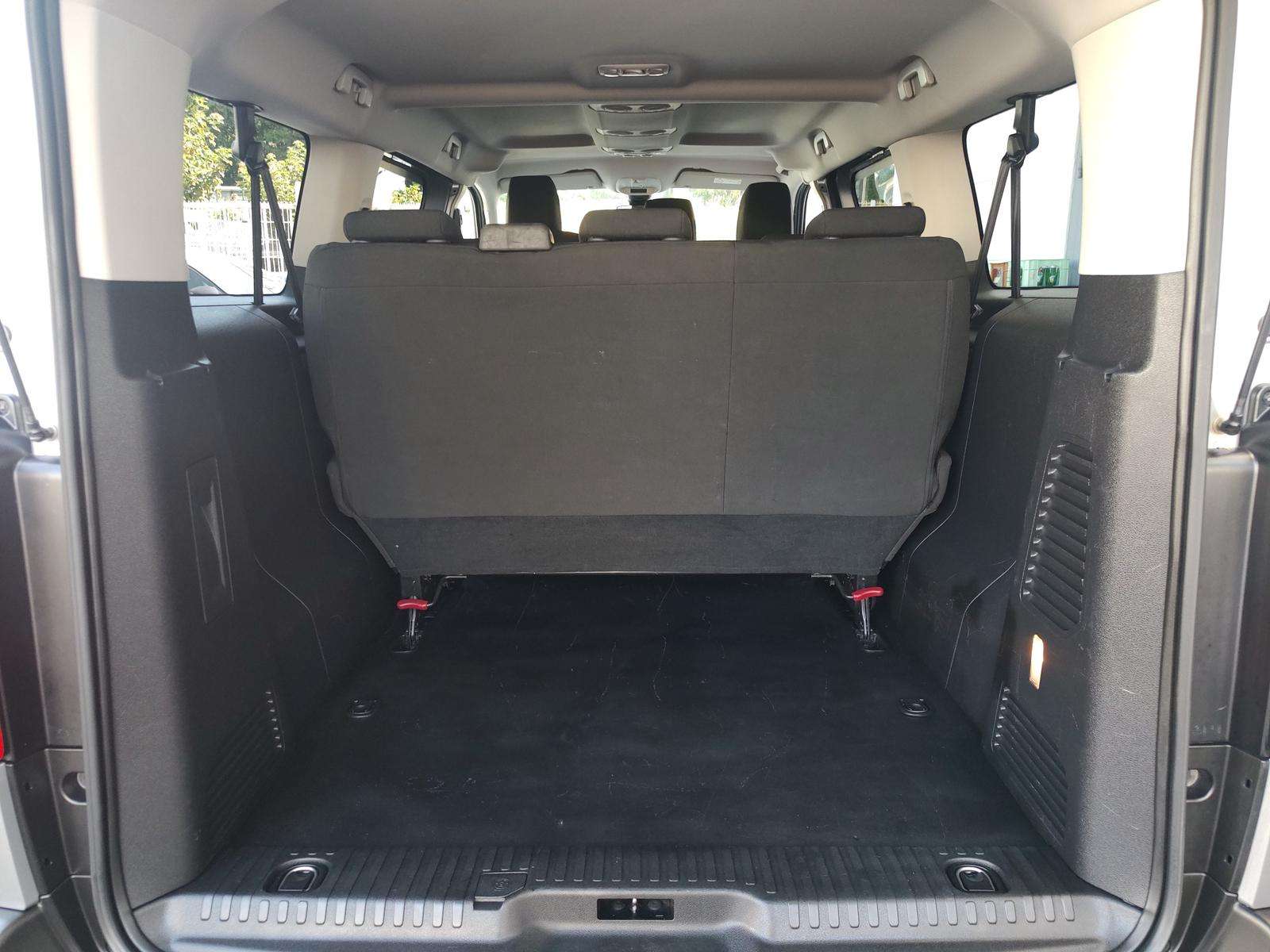 Fahrzeugbild eines Opel Vivaro