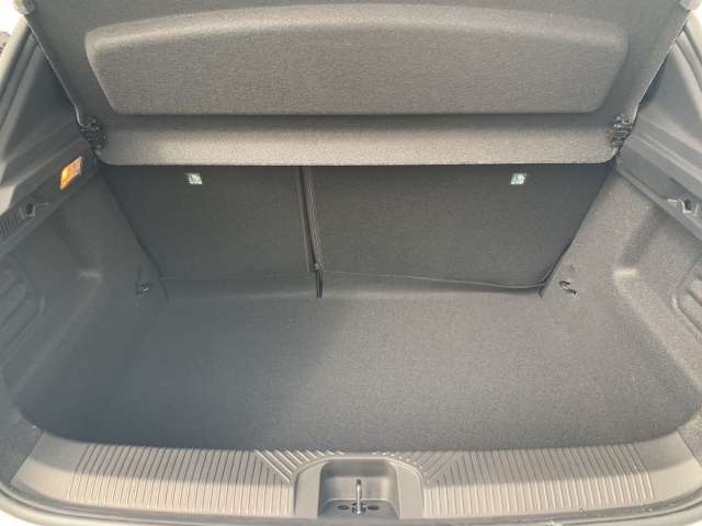 Fahrzeugbild eines Renault Clio