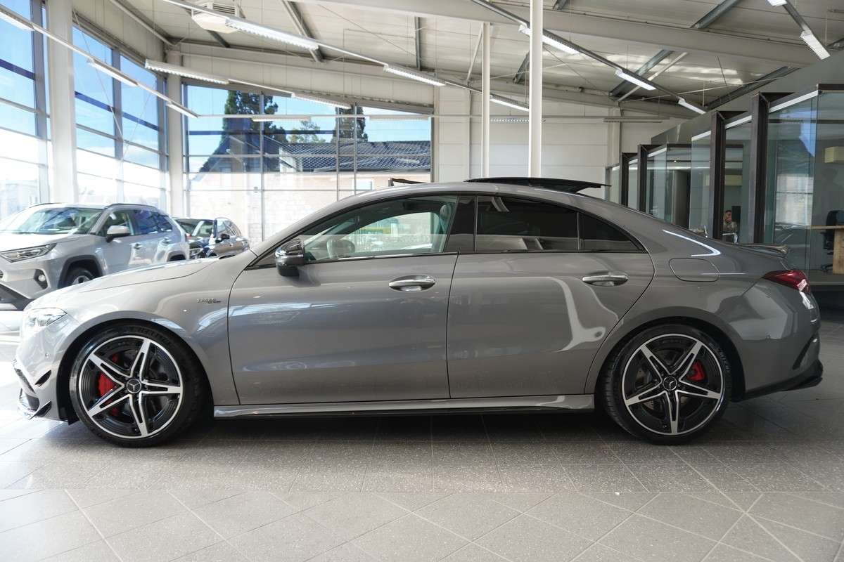Fahrzeugbild eines Mercedes-Benz CLA