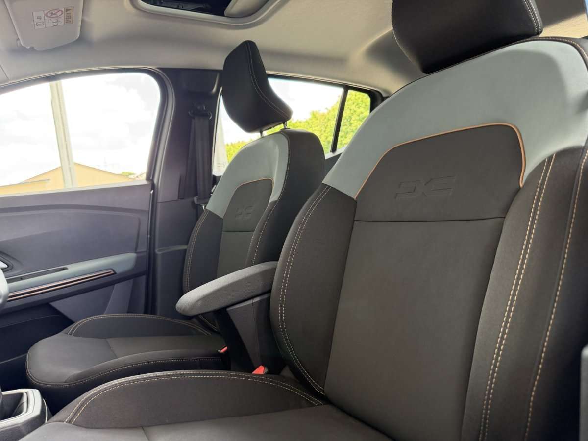 Fahrzeugbild eines Dacia Sandero