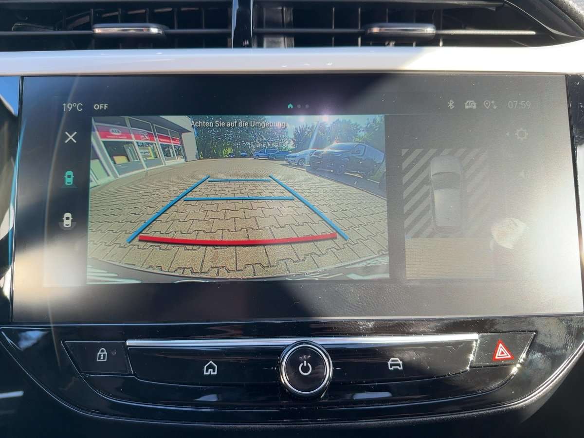 Fahrzeugbild eines Opel Corsa