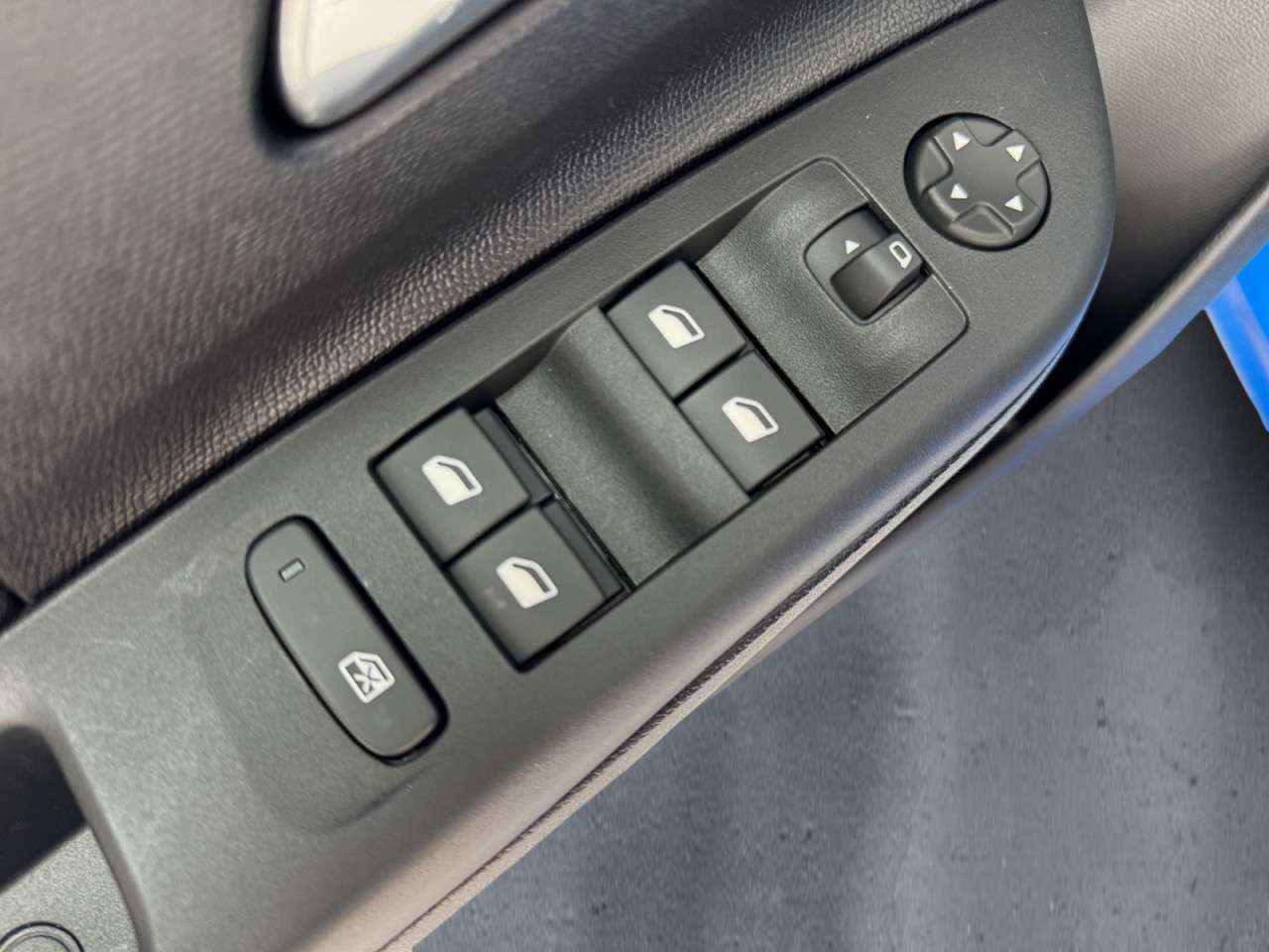 Fahrzeugbild eines Opel Corsa