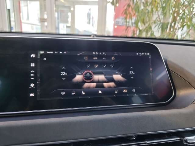 Fahrzeugbild eines GWM Ora 03