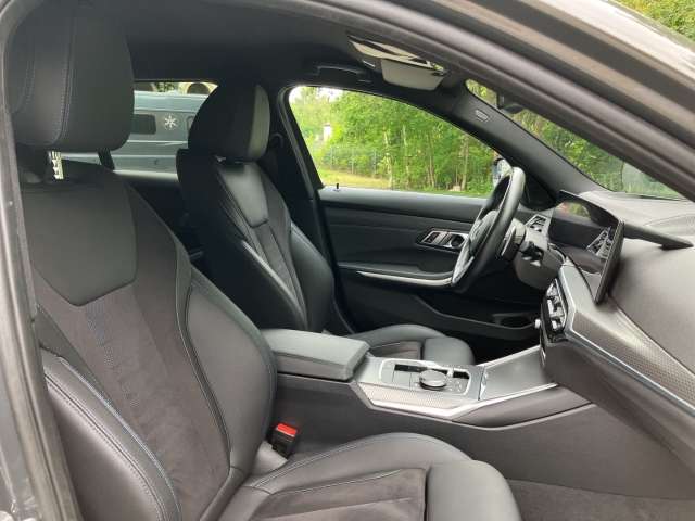 Fahrzeugbild eines BMW 3er-Reihe