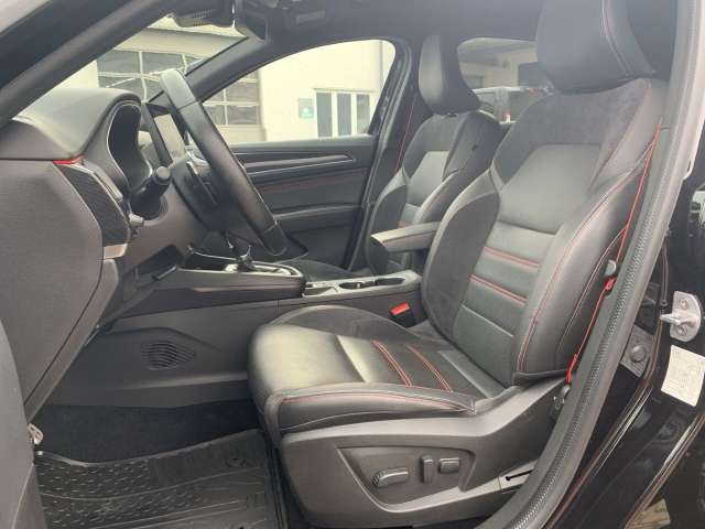 Fahrzeugbild eines Renault Arkana