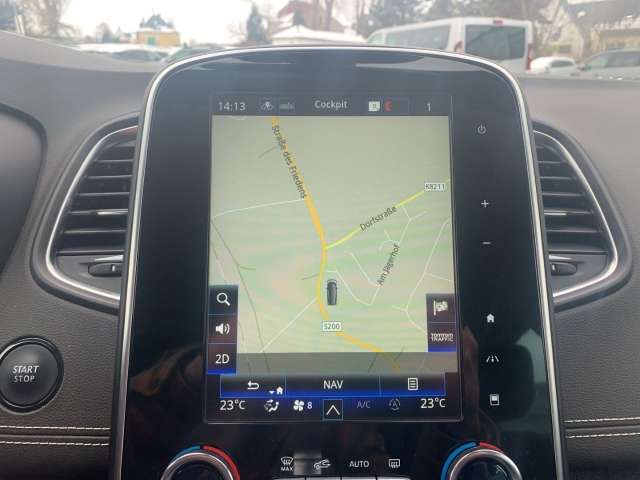 Fahrzeugbild eines Renault Grand Scénic