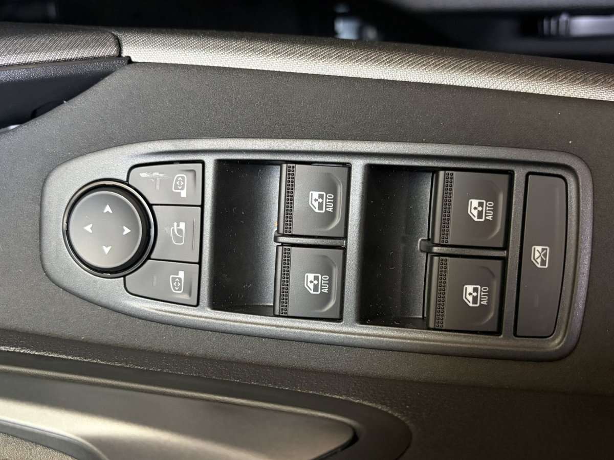 Fahrzeugbild eines Dacia Bigster