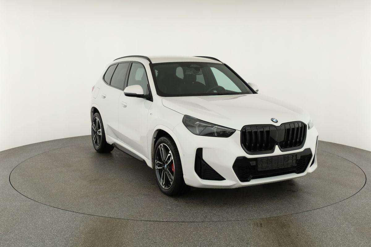 Fahrzeugbild eines BMW X1