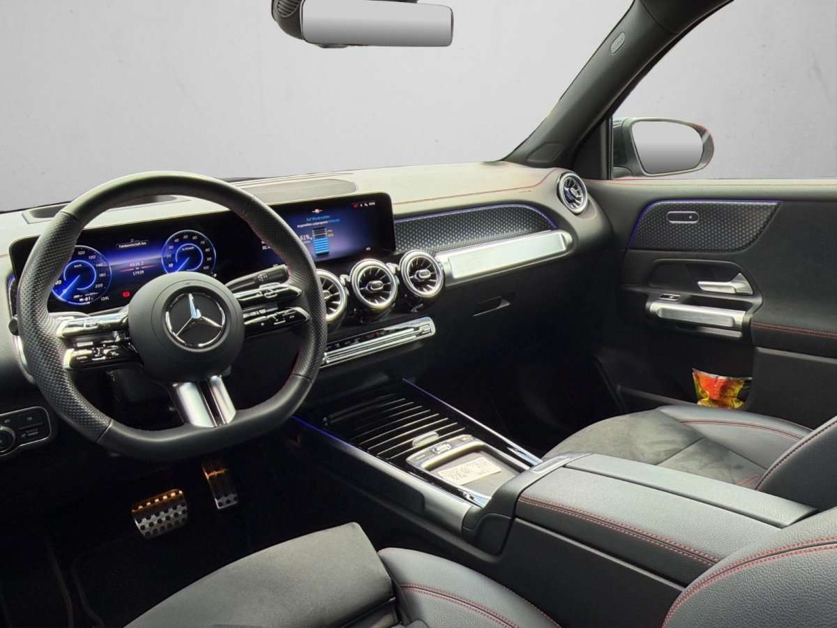 Fahrzeugbild eines Mercedes-Benz EQB