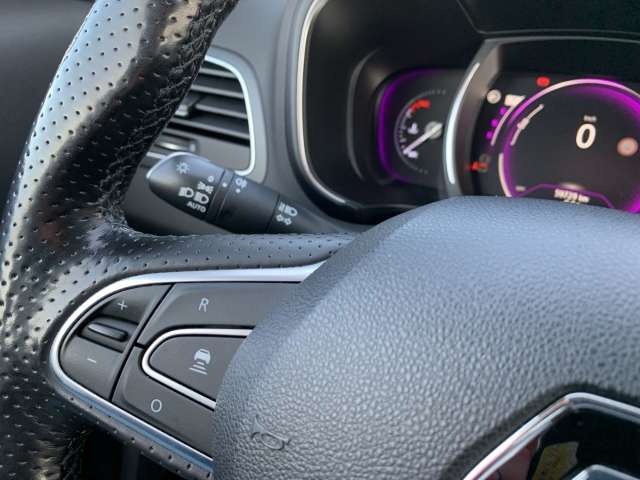 Fahrzeugbild eines Renault Koleos