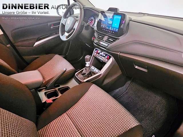 Fahrzeugbild eines Suzuki S-Cross