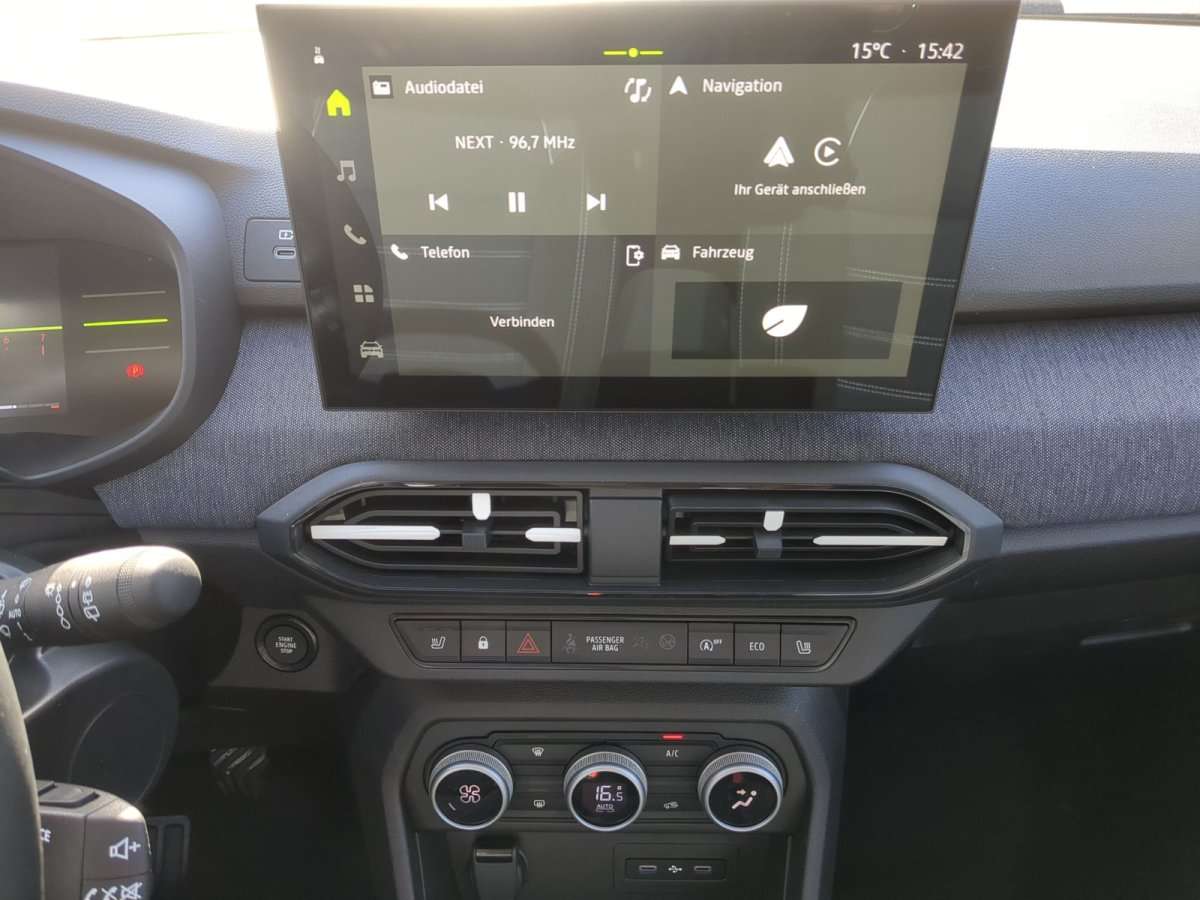 Fahrzeugbild eines Dacia Sandero