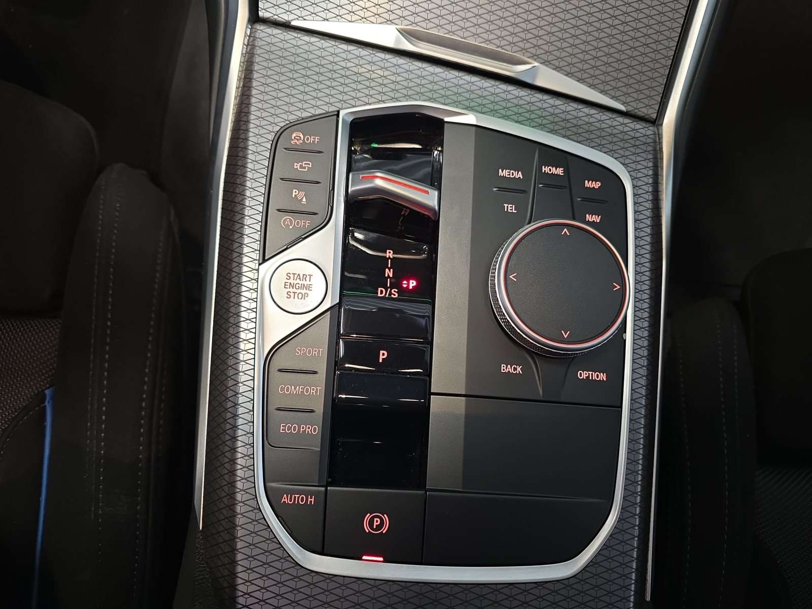 Fahrzeugbild eines BMW 3er-Reihe