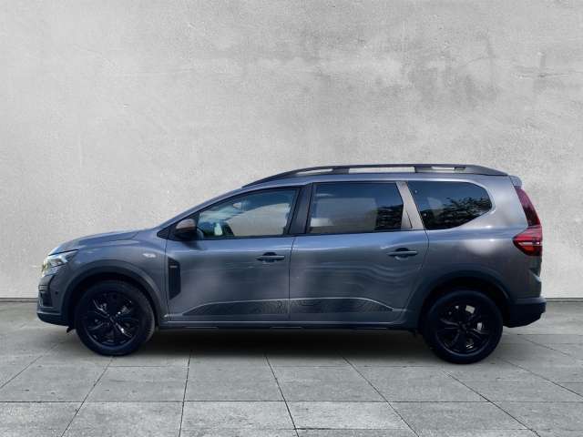 Fahrzeugbild eines Dacia Jogger