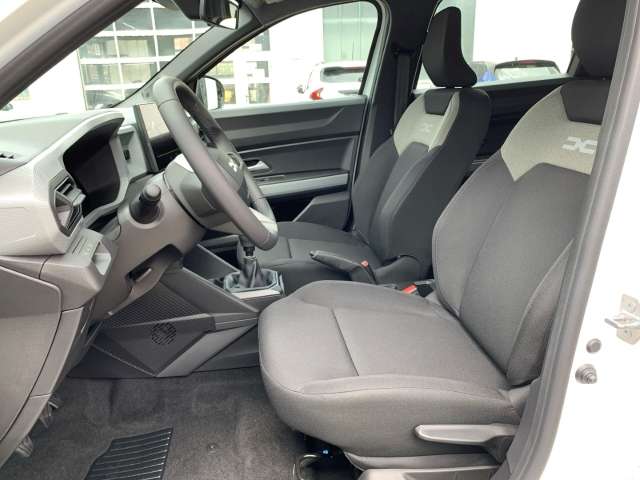 Fahrzeugbild eines Dacia Bigster