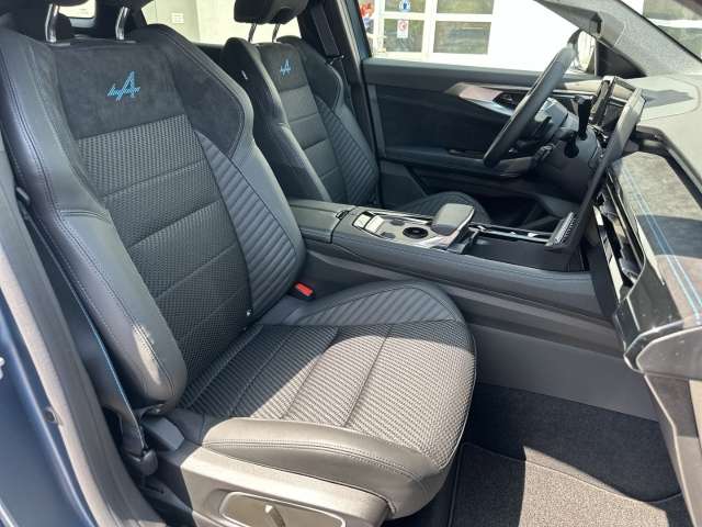 Fahrzeugbild eines Renault Austral