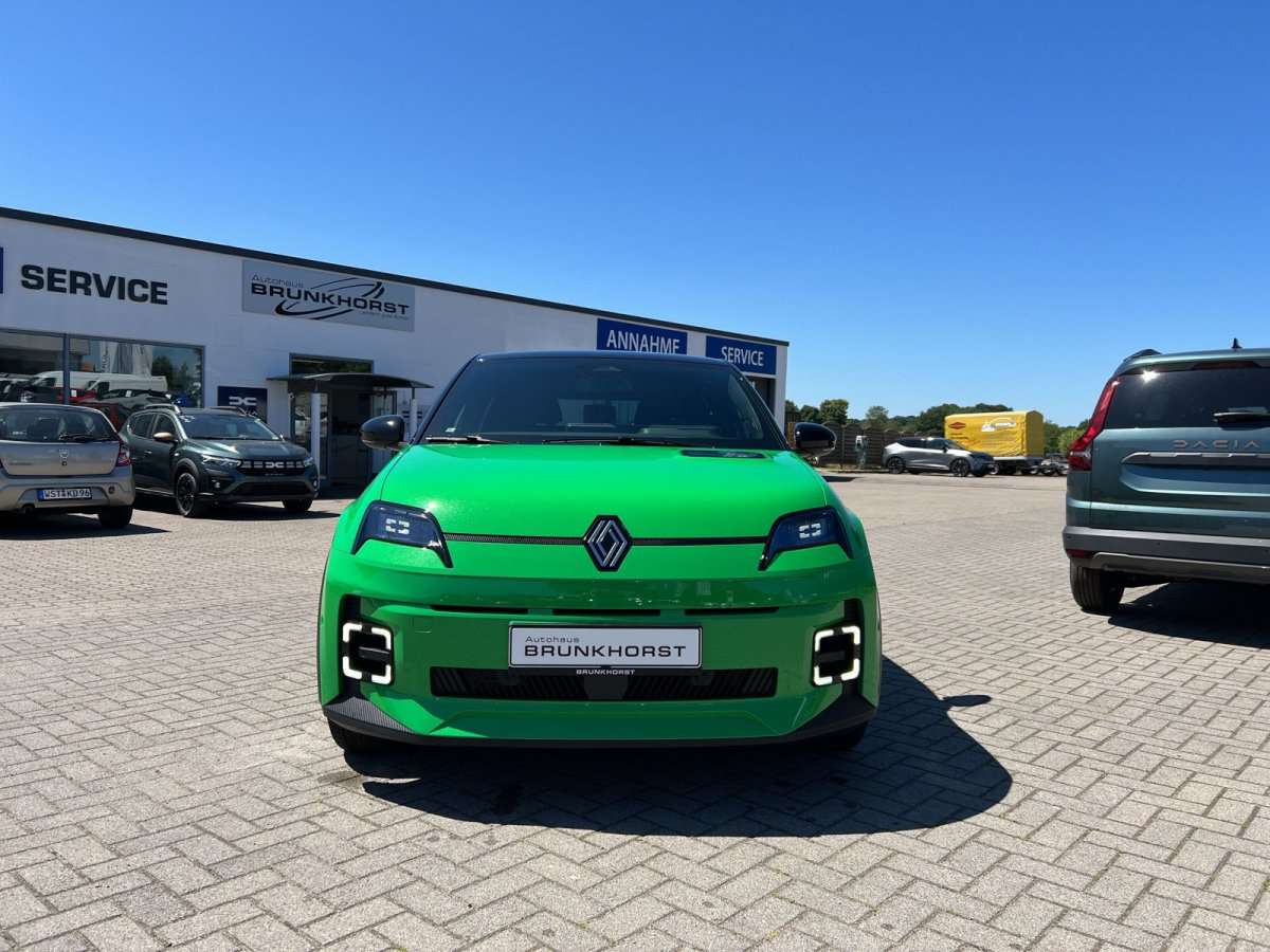 Fahrzeugbild eines Renault 5 E-TECH