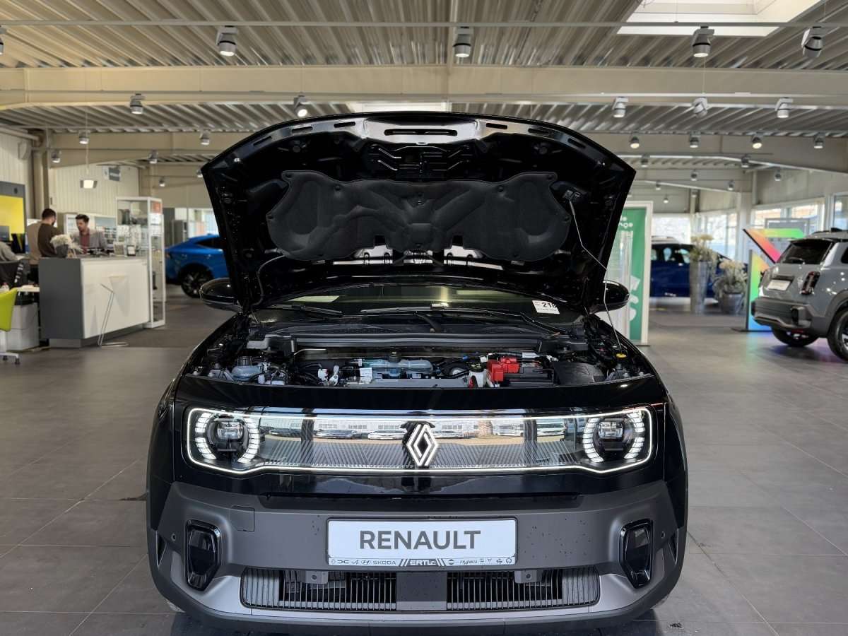 Fahrzeugbild eines Renault 4 E-TECH