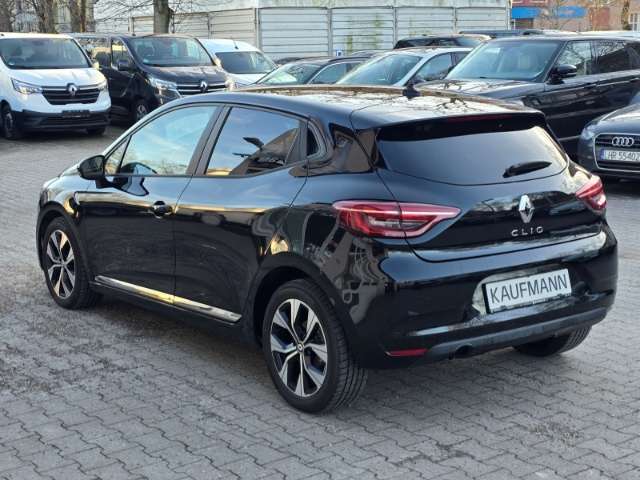 Fahrzeugbild eines Renault Clio