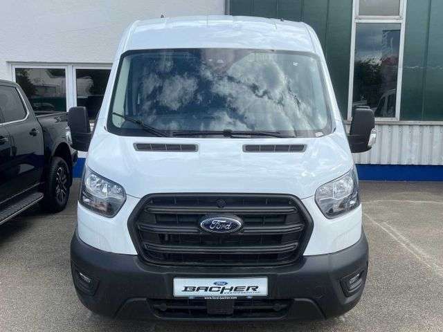Fahrzeugbild eines Ford Transit