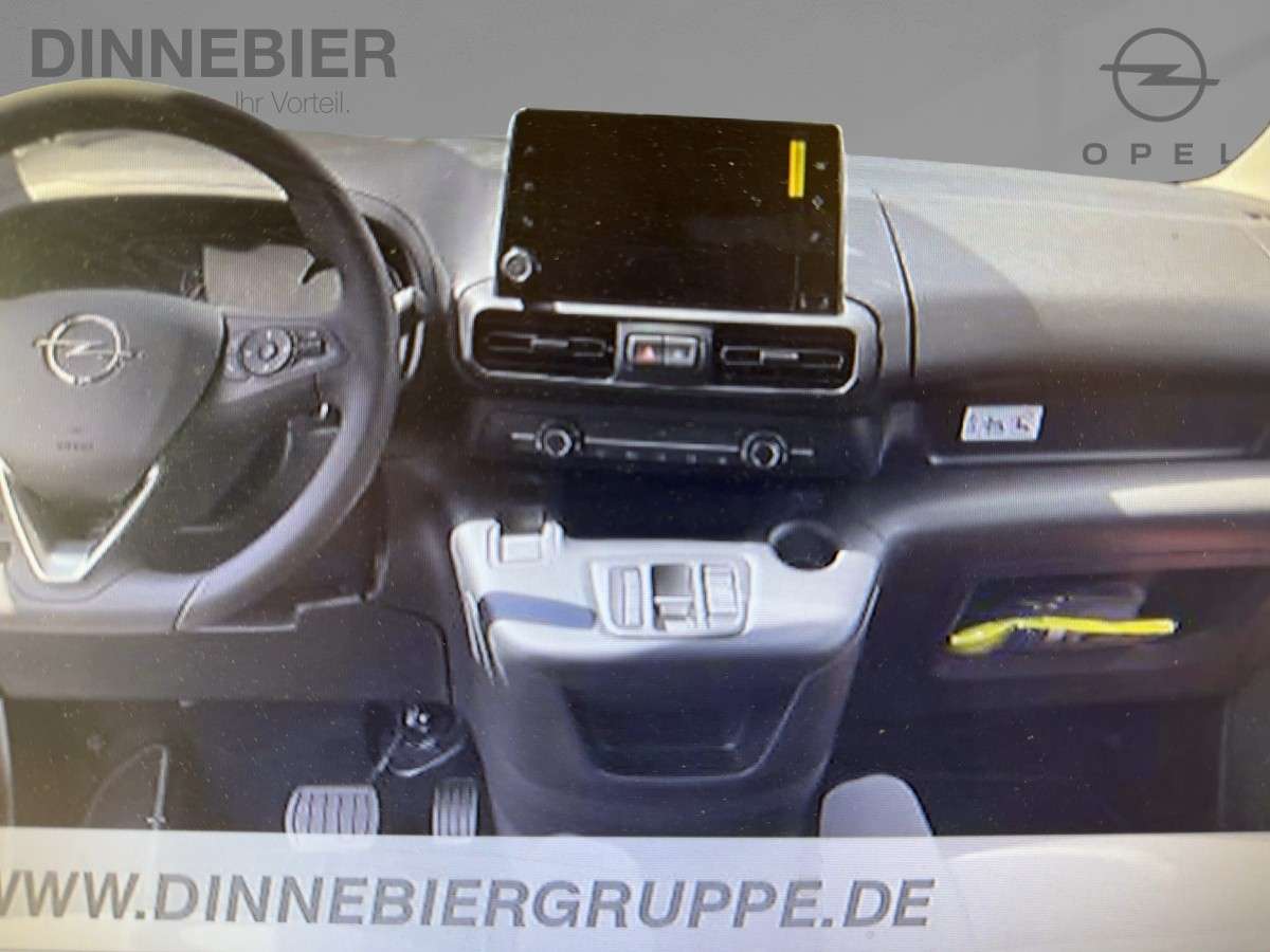 Fahrzeugbild eines Opel Combo