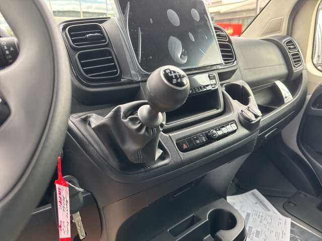 Fahrzeugbild eines Opel Movano