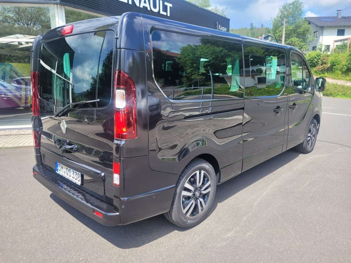 Fahrzeugbild eines Renault Trafic
