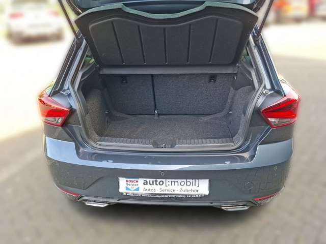 Fahrzeugbild eines SEAT Ibiza