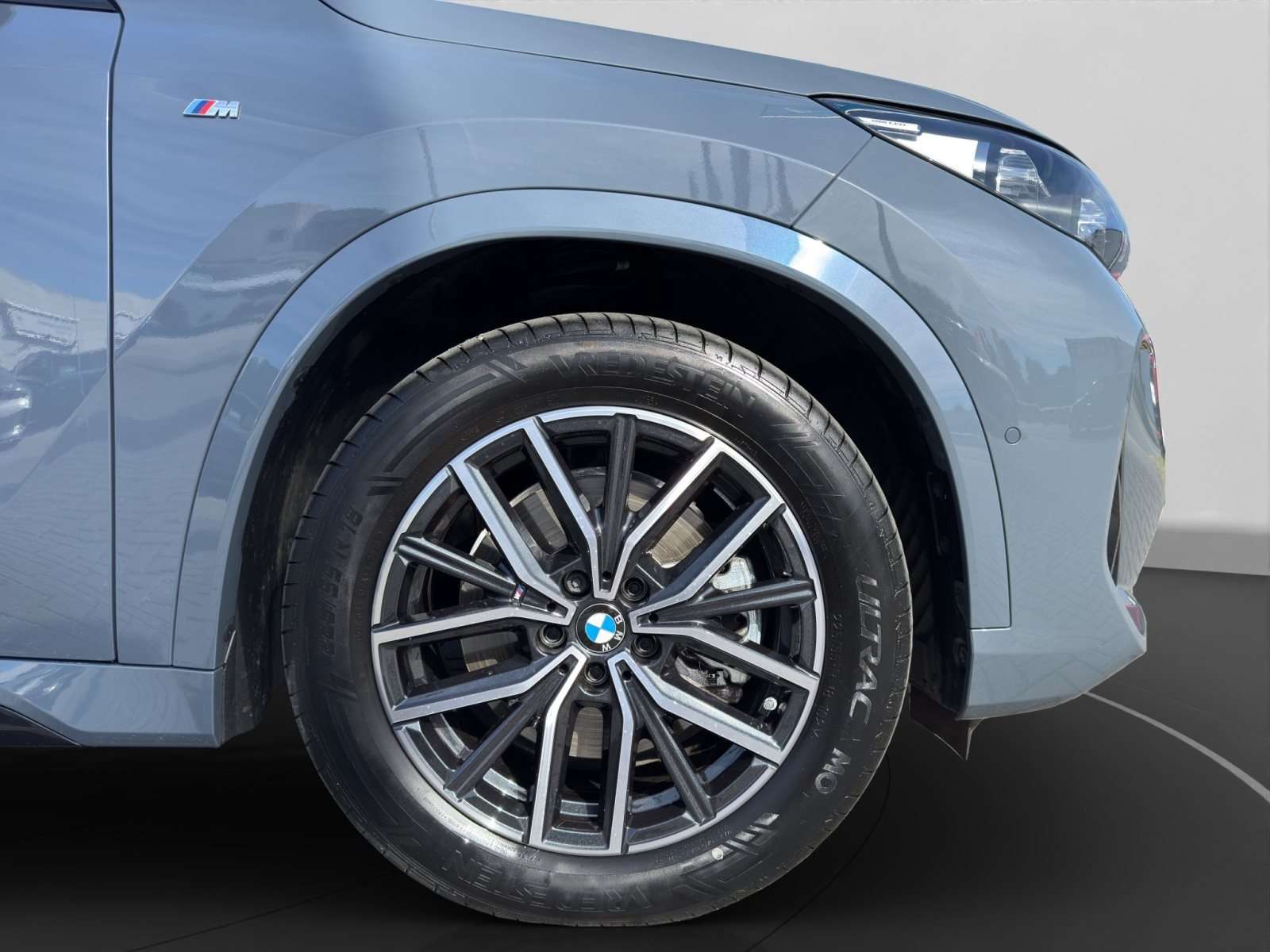 Fahrzeugbild eines BMW X1