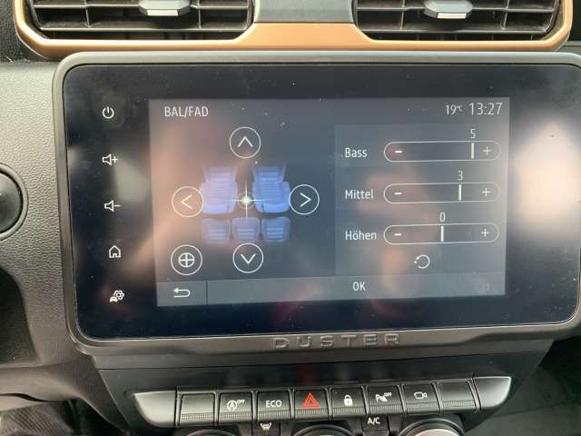 Fahrzeugbild eines Dacia Duster