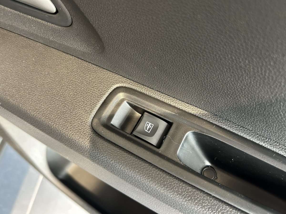 Fahrzeugbild eines Dacia Jogger