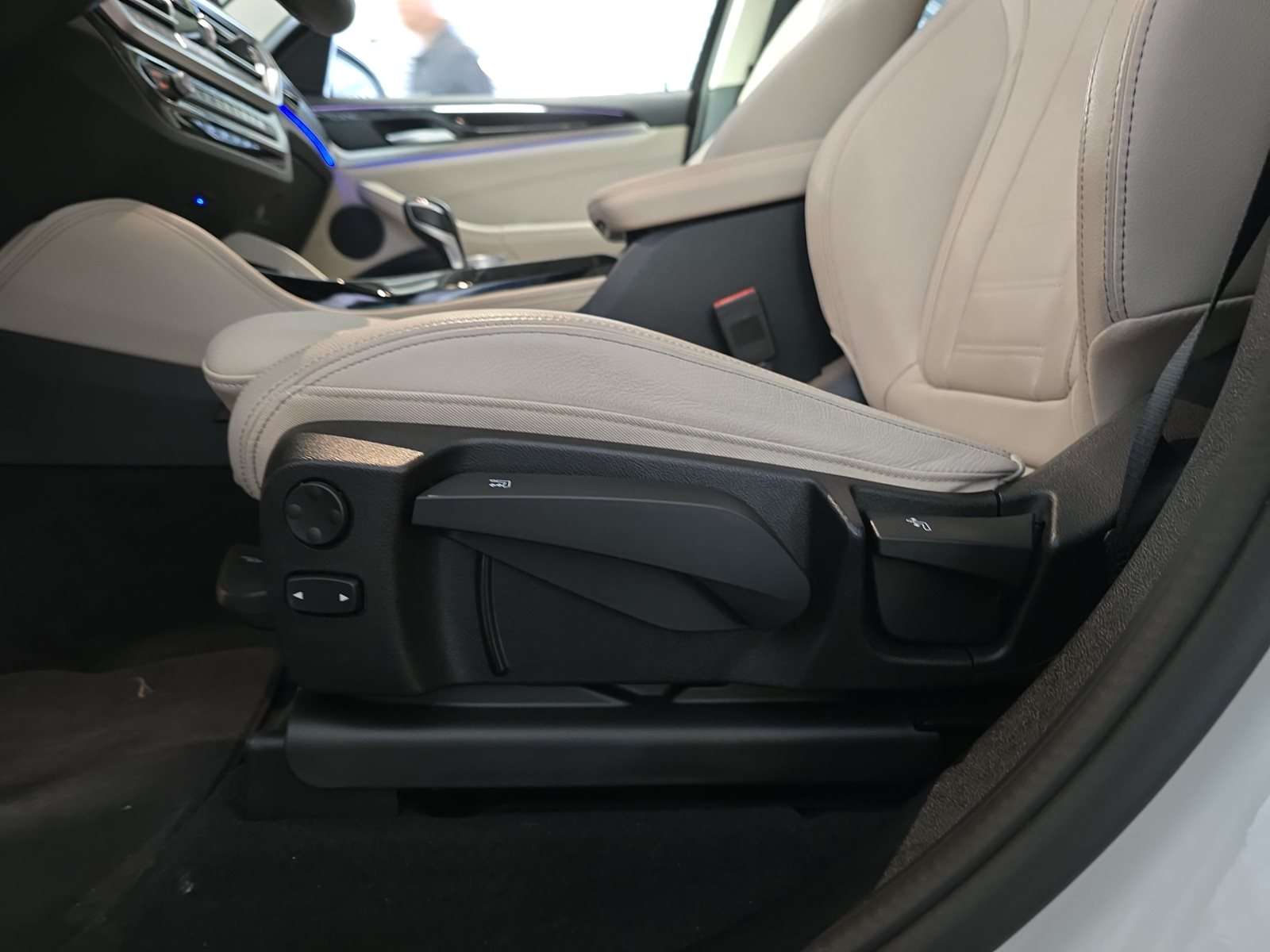 Fahrzeugbild eines BMW X4