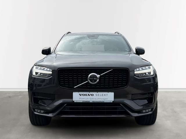 Fahrzeugbild eines Volvo XC90